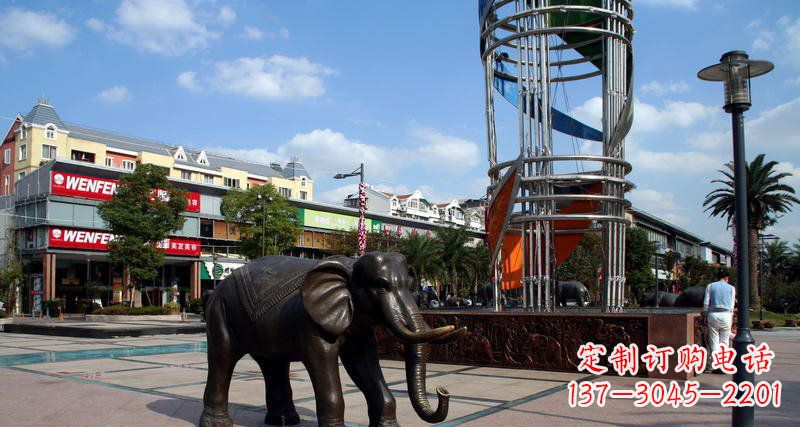 泸州广场大象动物铜雕