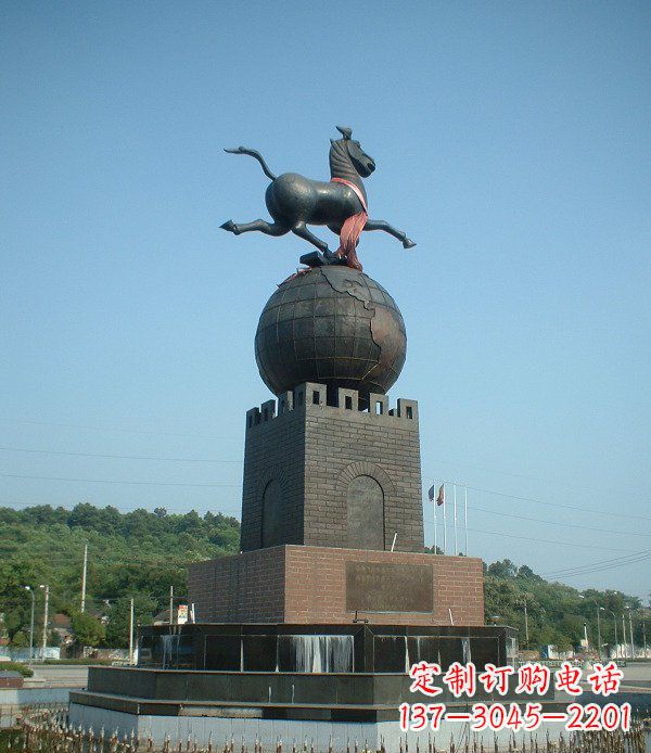 泸州地球城市景观铜雕,永恒传承着历史记忆