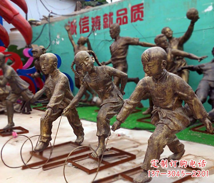 泸州滚铁环为您的小宝定制精美儿童铜雕