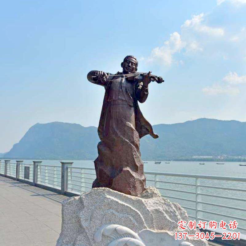 泸州古老音乐符号,聂耳雕像给你带来美好回忆