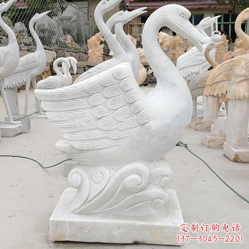 泸州中领雕塑:精美的吐水天鹅雕塑