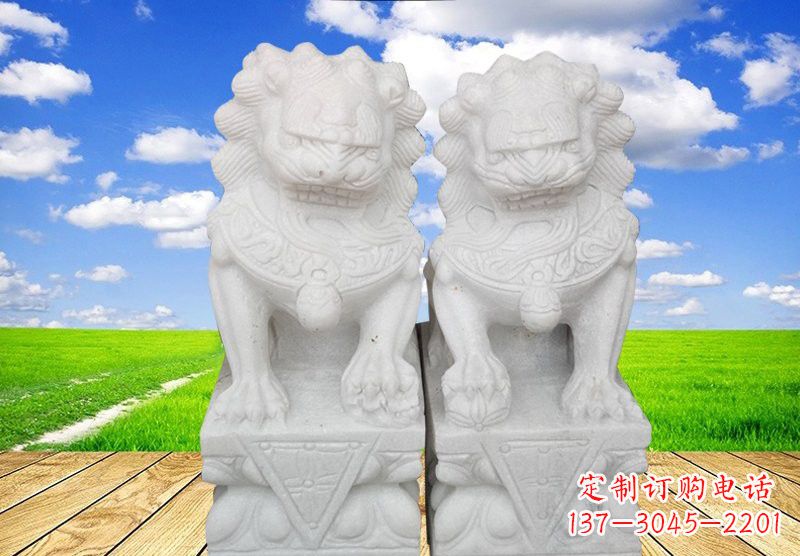泸州汉白玉狮子雕塑表达勇士之气