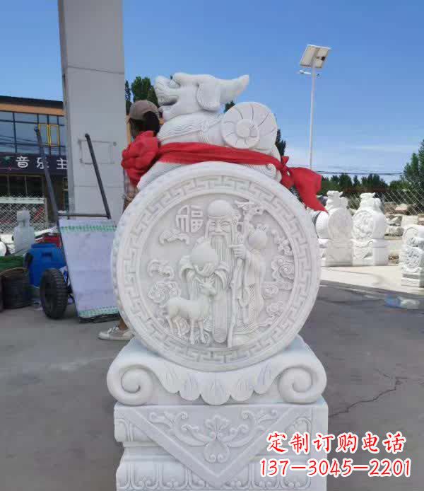 泸州汉白玉貔貅石门墩雕塑