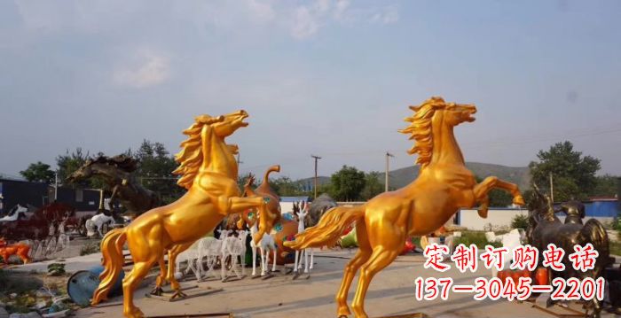 泸州高品质黄铜色奔马铜雕