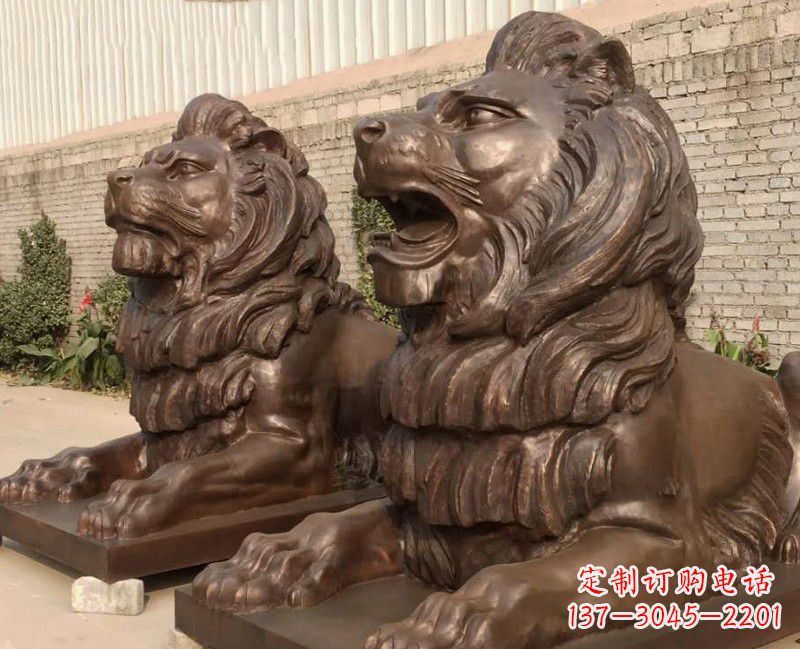 泸州汇丰铜雕狮子,威武雄壮
