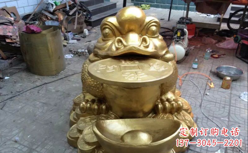 泸州铜质金蟾招财动物雕塑