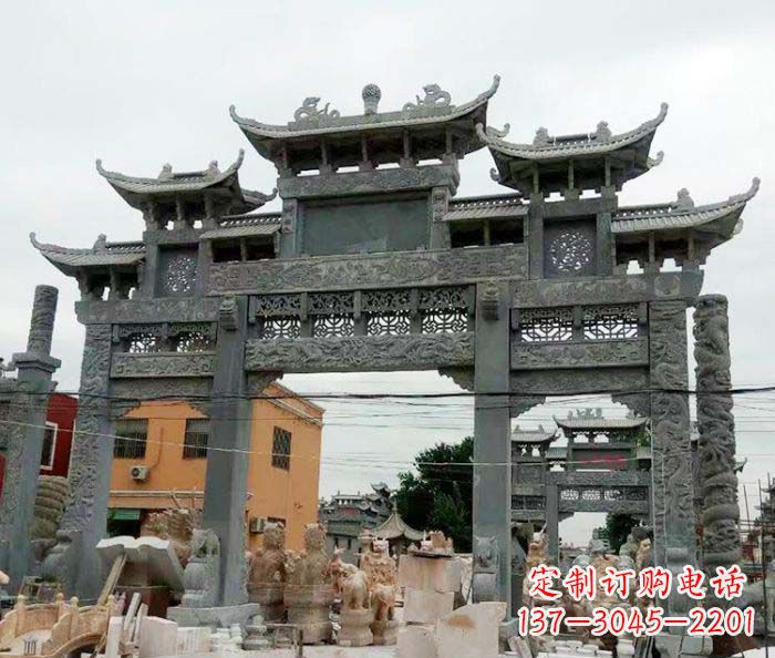 泸州石雕牌坊,精致雕塑让你完美点缀