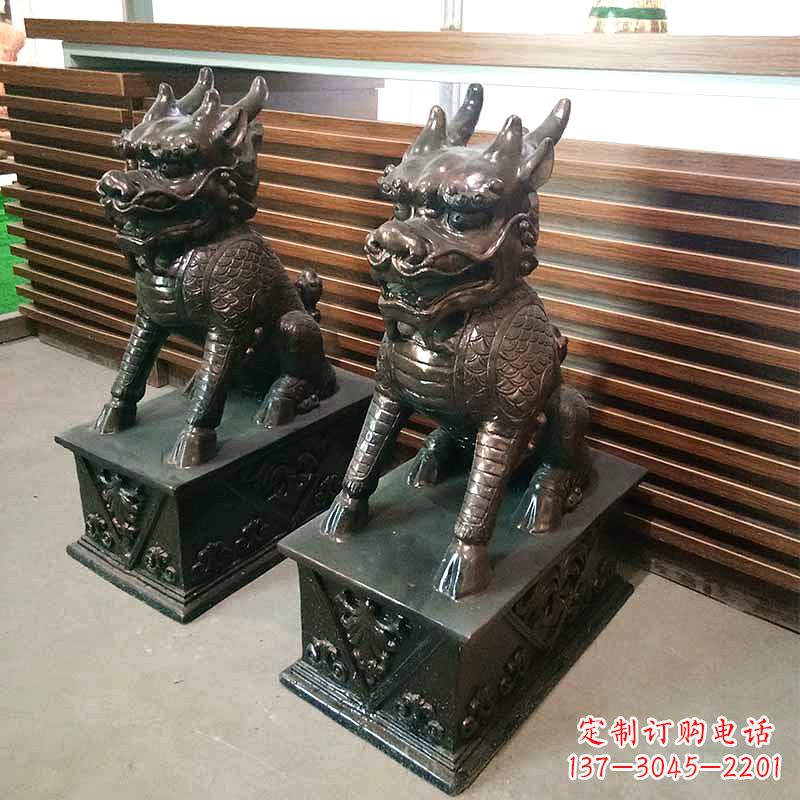 泸州饰你家门口的瑞祥麒麟雕塑