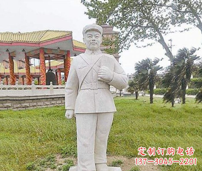 泸州雷锋石雕——传承奉献精神