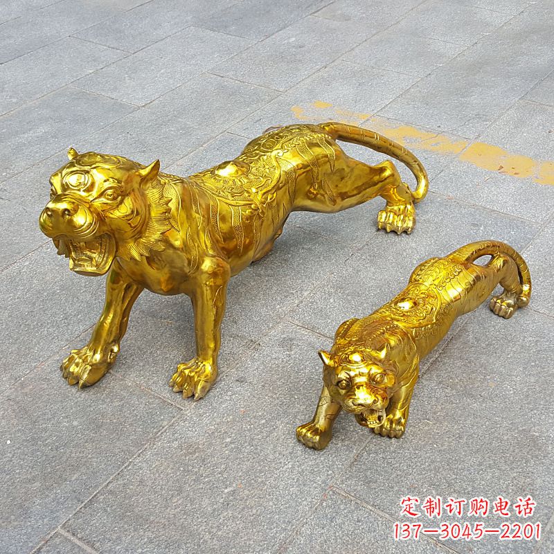 泸州鎏金老虎,铜雕工艺精美
