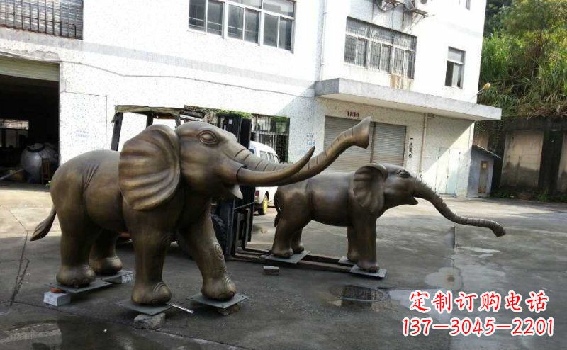 泸州典雅大象铜雕,精美艺术品