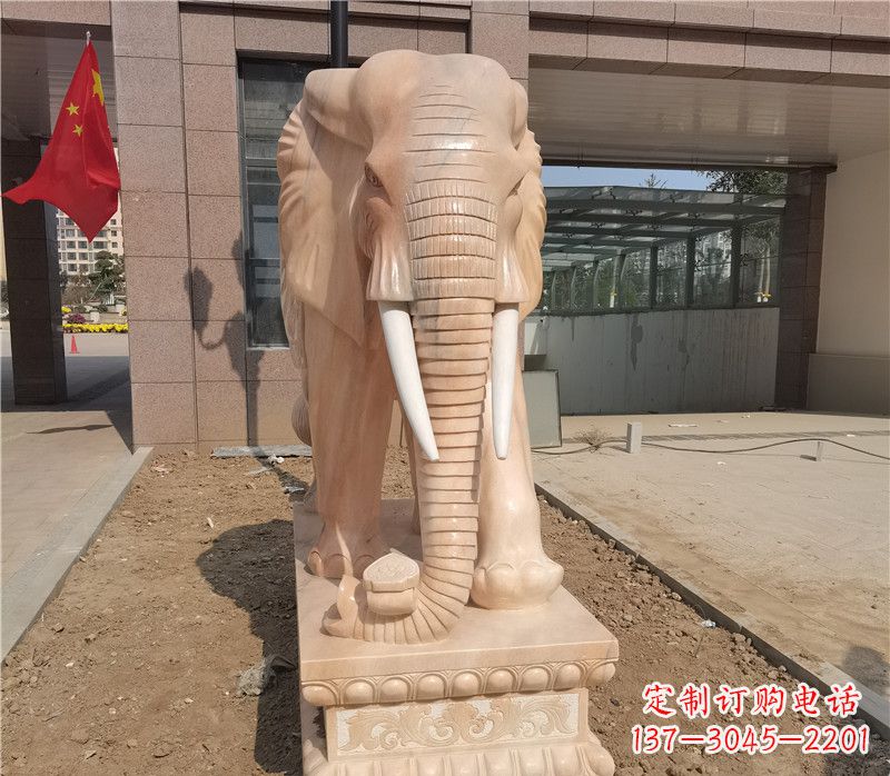泸州品质卓越,大象石雕门口装点