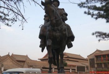 泸州雕刻精美的蒙古人骑马铜雕