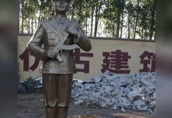 泸州精美纪念，战士铜雕——中领雕塑