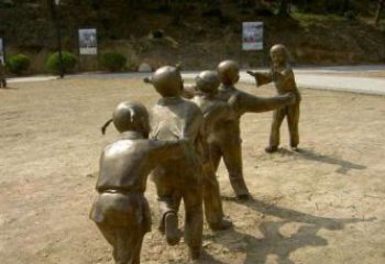 泸州珍贵传统，中领雕塑老鹰抓小鸡铜雕