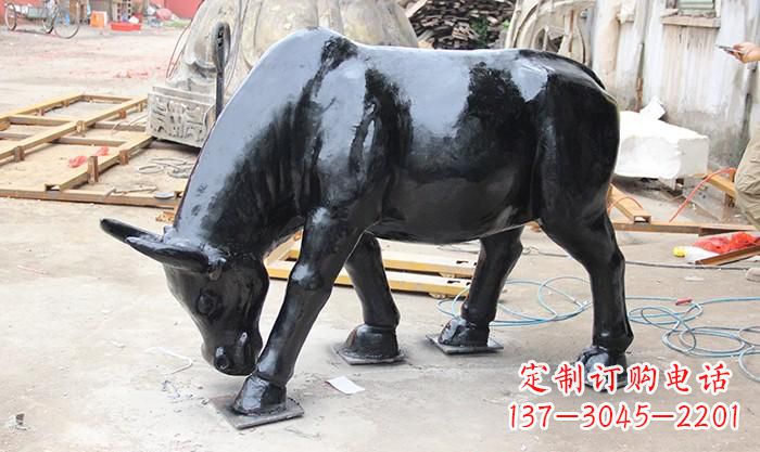 泸州把传统牧场风情带回家,领雕塑的艺术牛雕塑等你来!