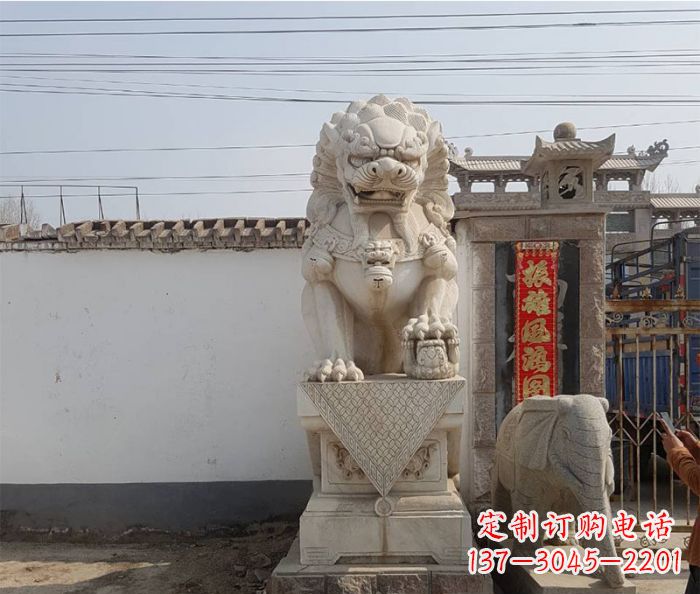 泸州精美大理石狮子石雕