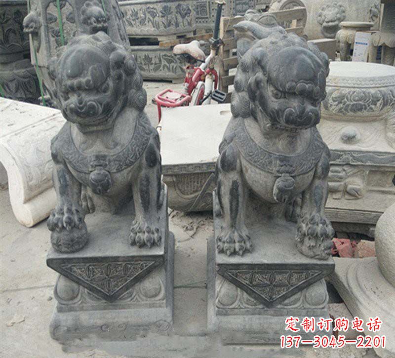 泸州传承传统,精致青石狮子雕塑