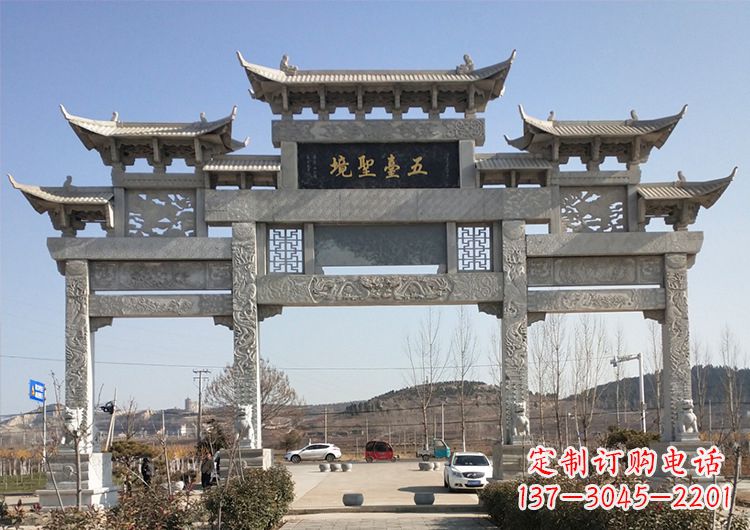 泸州青石牌坊雕塑:精美瑰丽古朴简洁