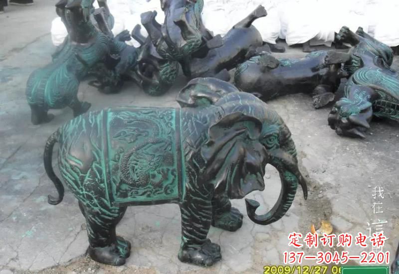 泸州青铜大象雕塑