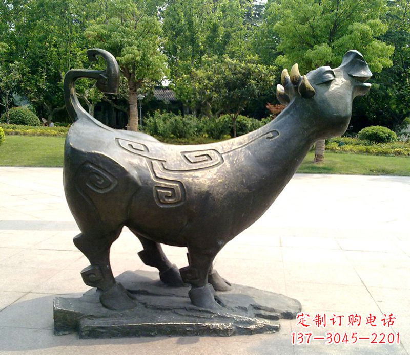 泸州十二生肖铜雕塑,中领领先一步