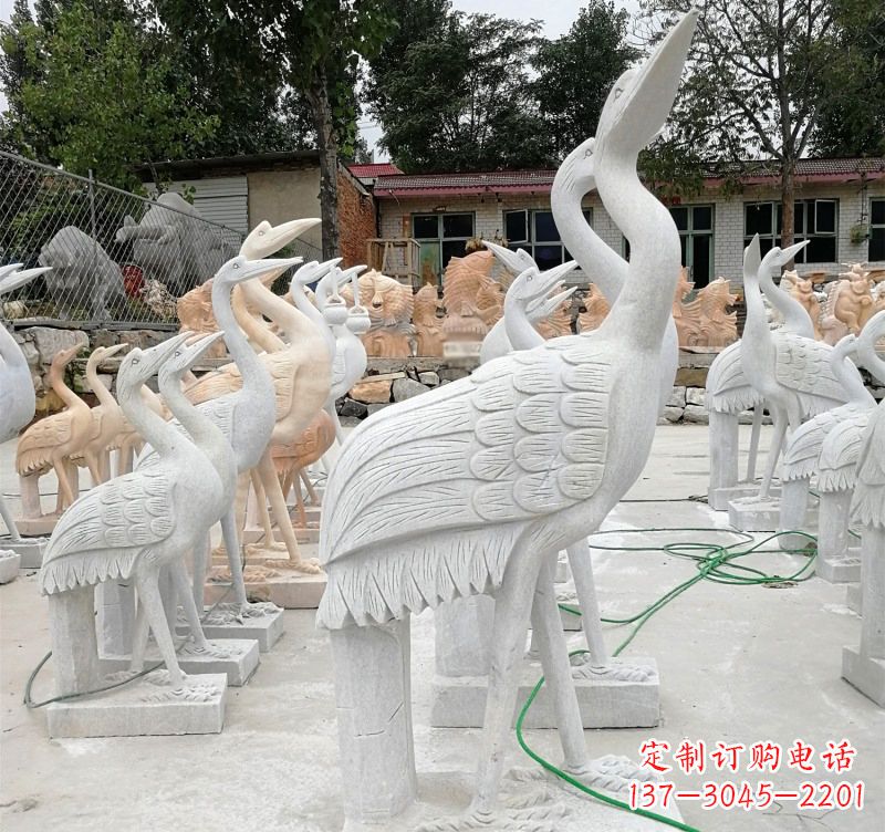 泸州石雕小仙鹤