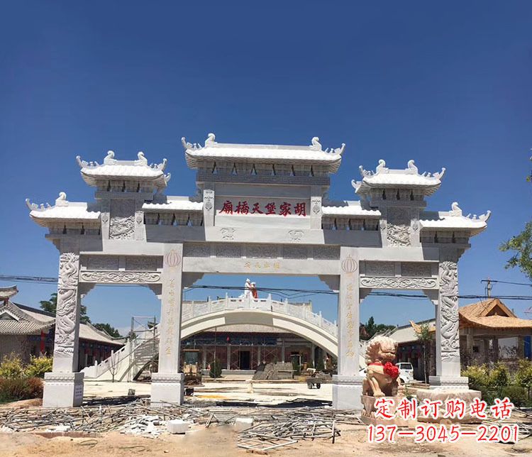 泸州寺庙三门五楼石牌坊石雕_1