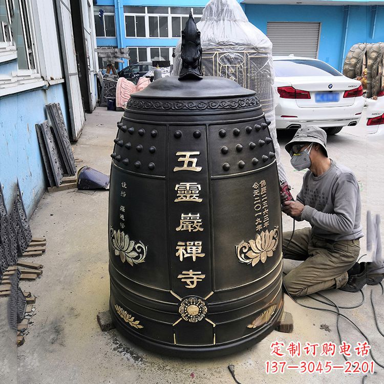 泸州寺院铜钟