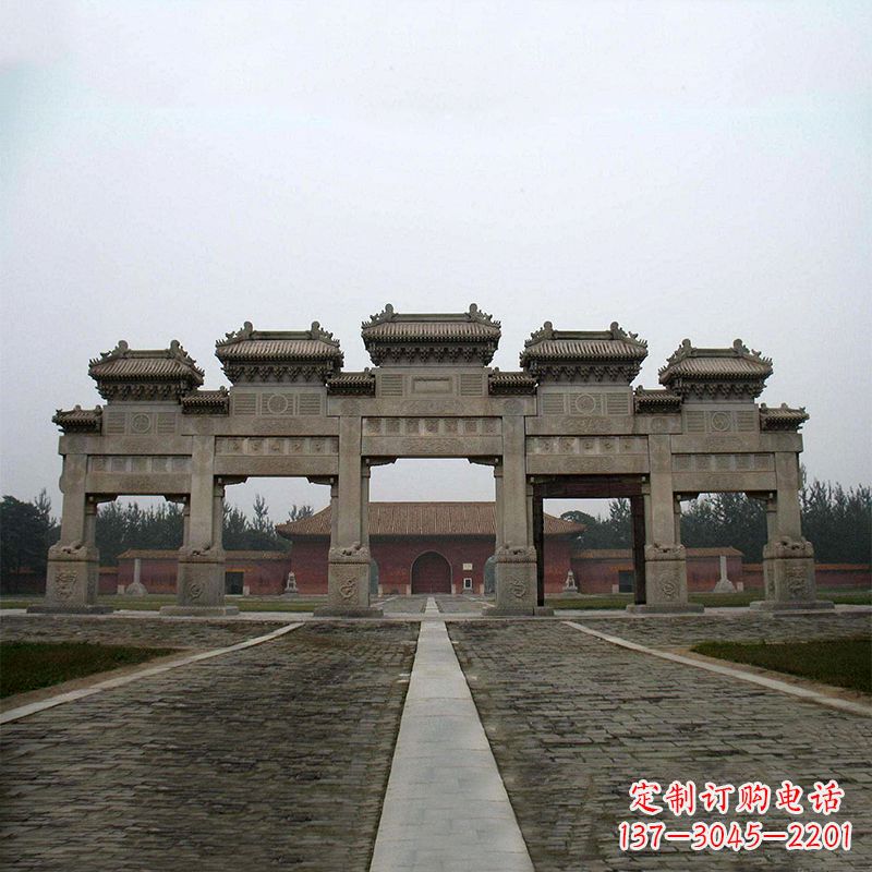 泸州寺院五门石牌楼