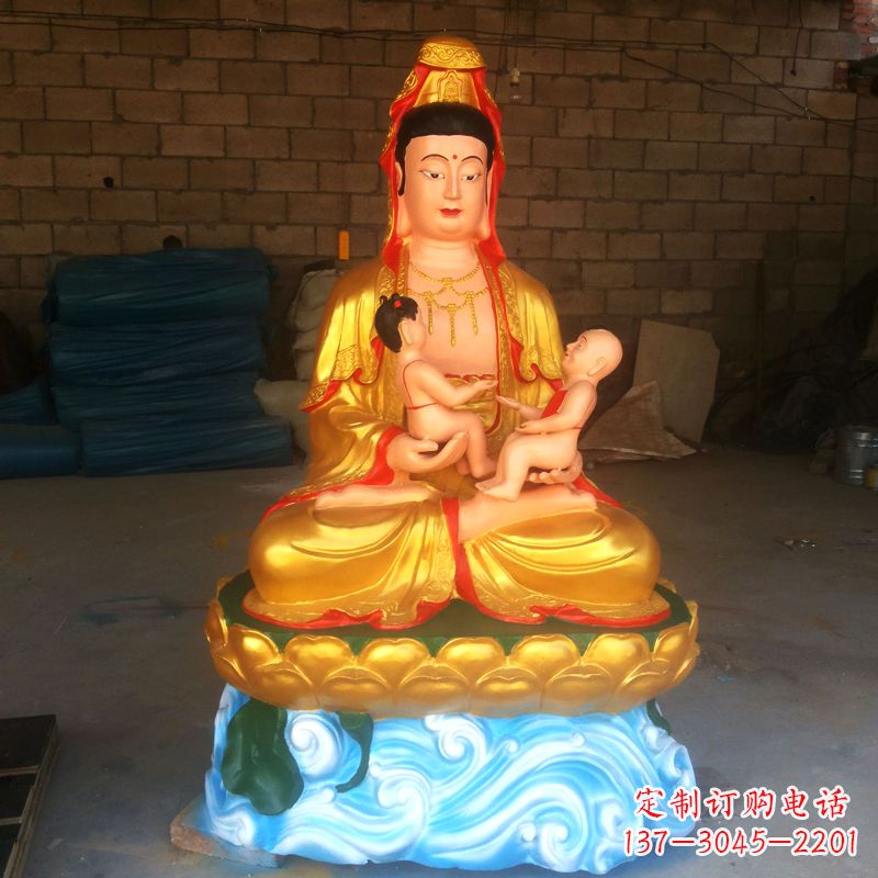 泸州送子观音彩绘漆金雕塑