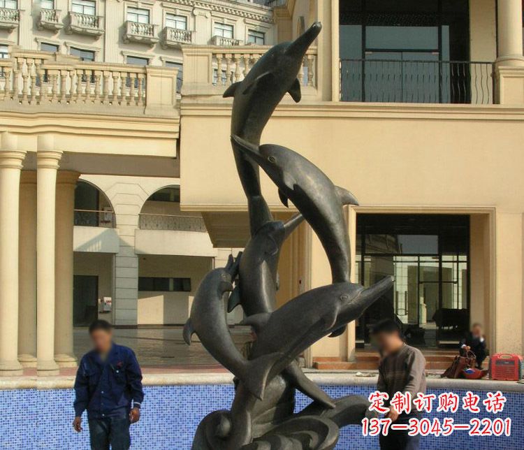 泸州跳跃海豚景观铜雕