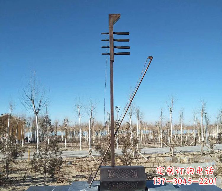 泸州铜雕二胡景观雕塑