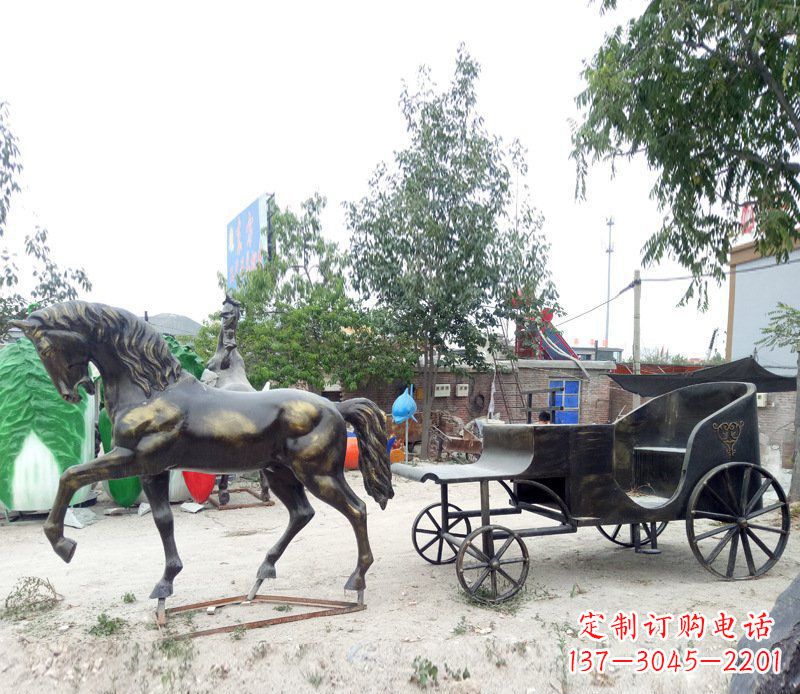 泸州铜雕古代战马景观摆件