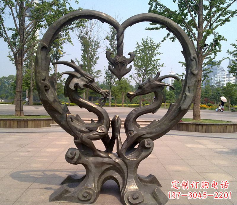 泸州铜雕双龙戏珠