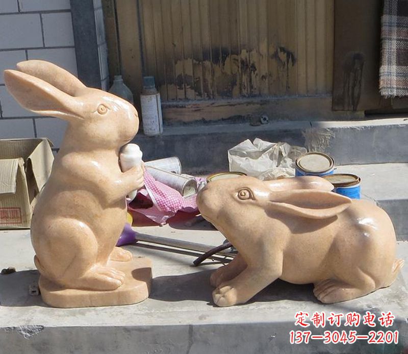 泸州兔子石雕公园动物摆件