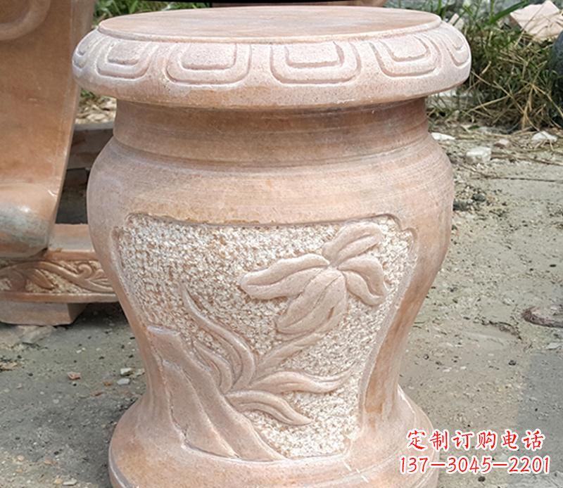 泸州晚霞红景观蝴蝶石凳