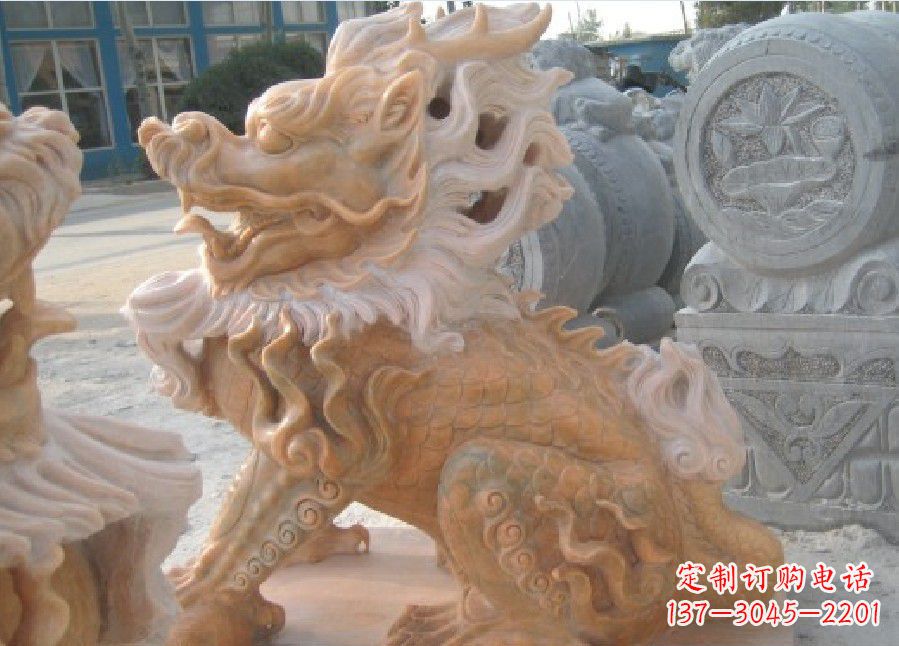 泸州晚霞红神兽麒麟雕塑