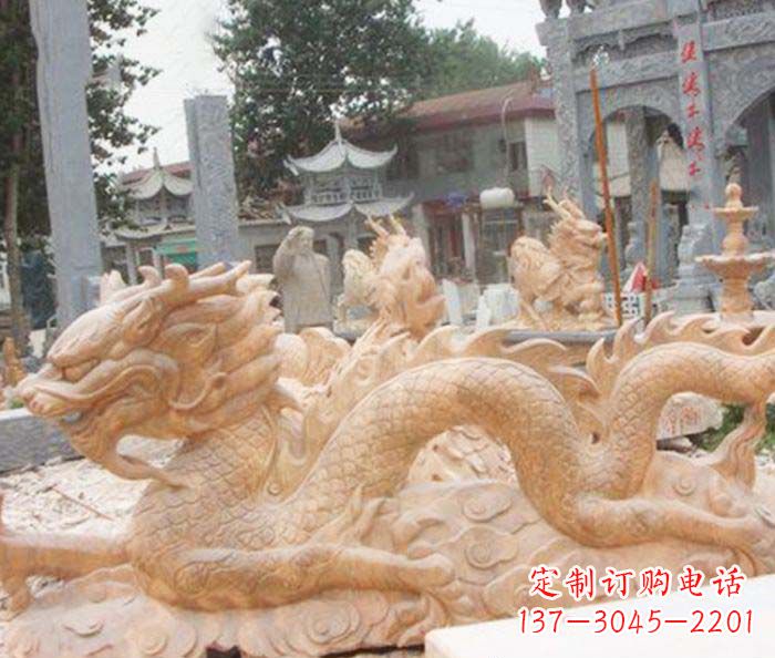 泸州晚霞红生肖龙石雕