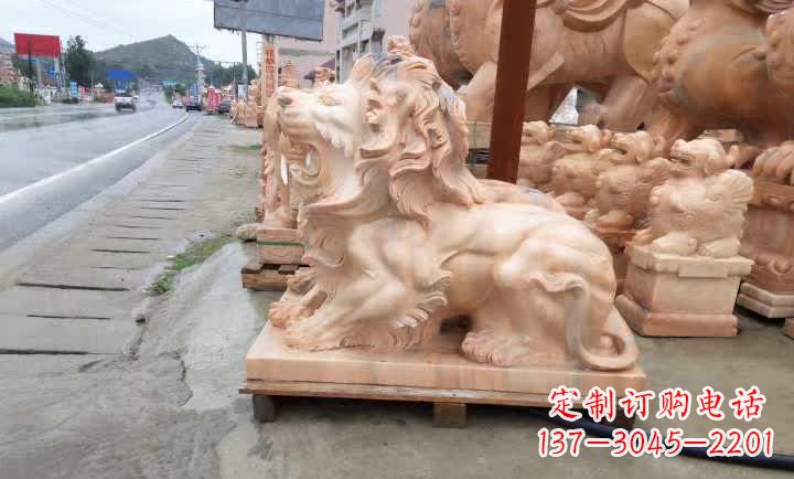 泸州晚霞红狮子雕塑