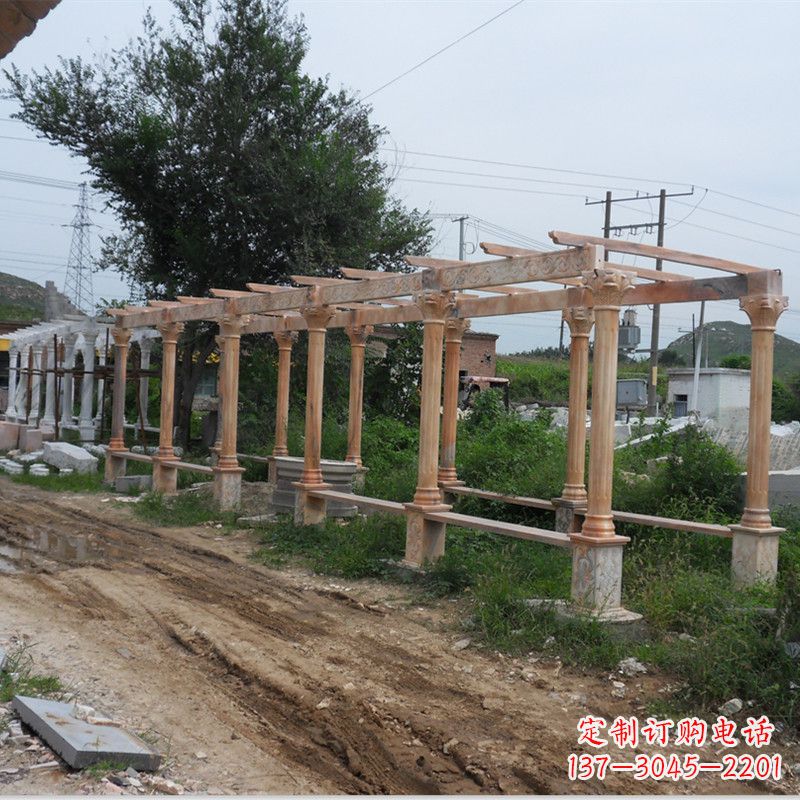 泸州晚霞红石雕花架长廊
