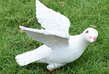 泸州象征和平的少女和平鸽雕塑