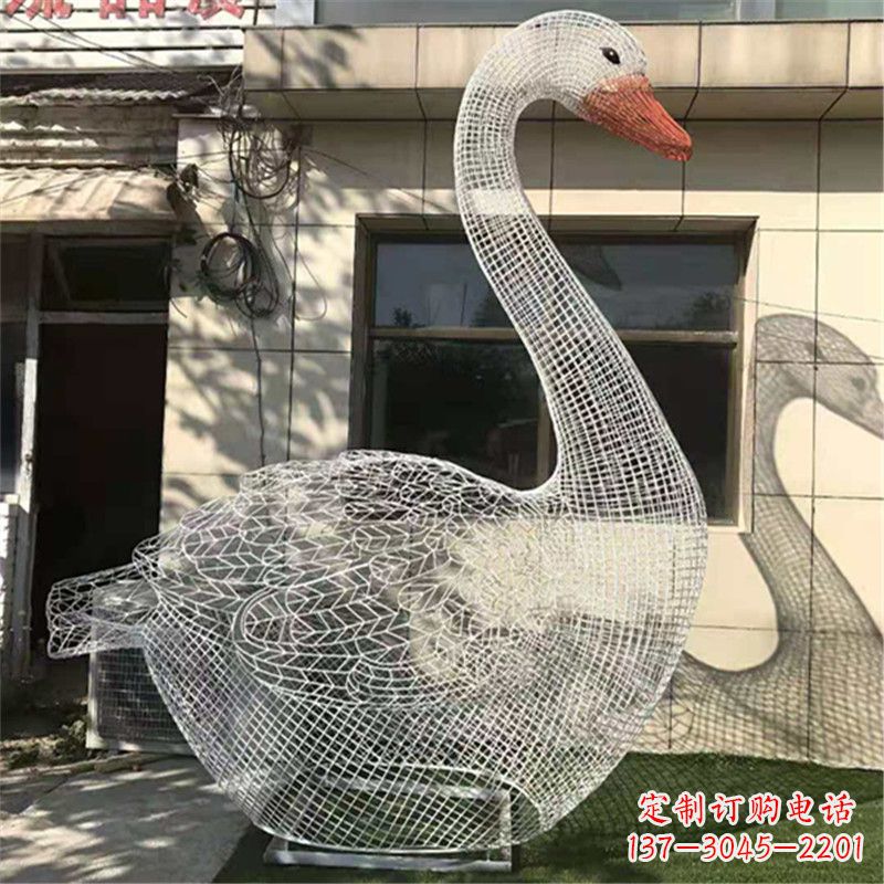 泸州卧姿天鹅不锈钢草坪网格动物摆件