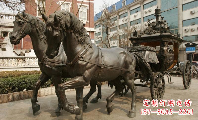 泸州小区欧式马车铜雕