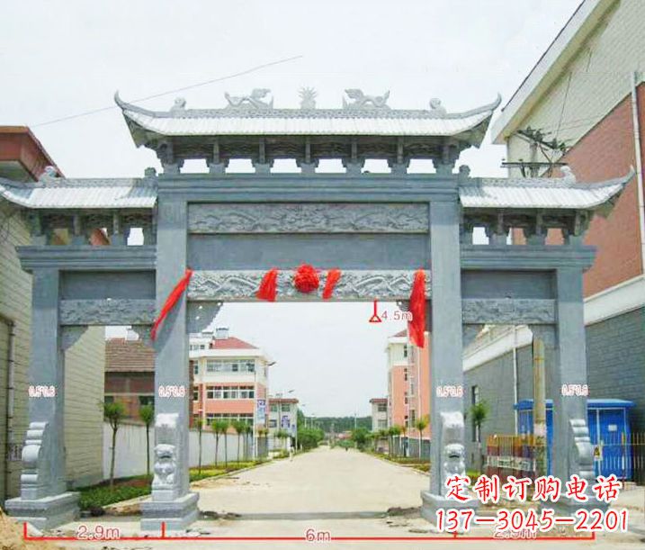泸州小区三门牌坊石雕
