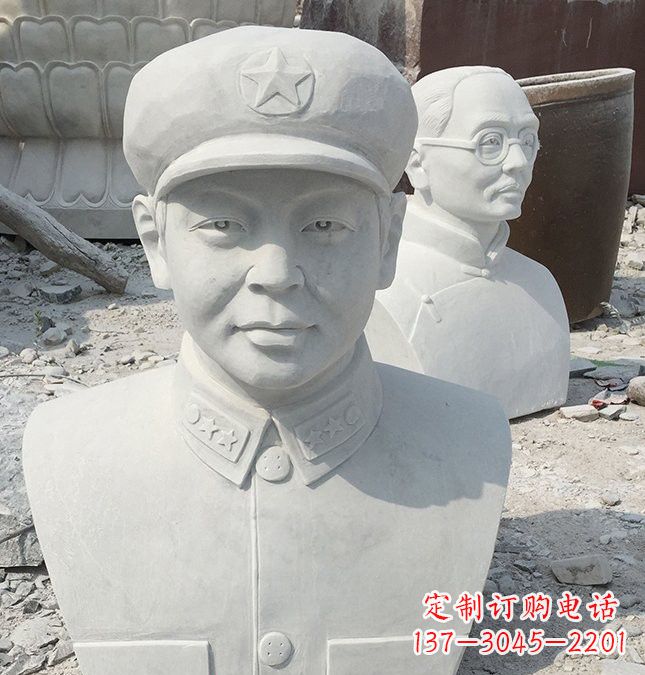 泸州校园雷锋头像石雕