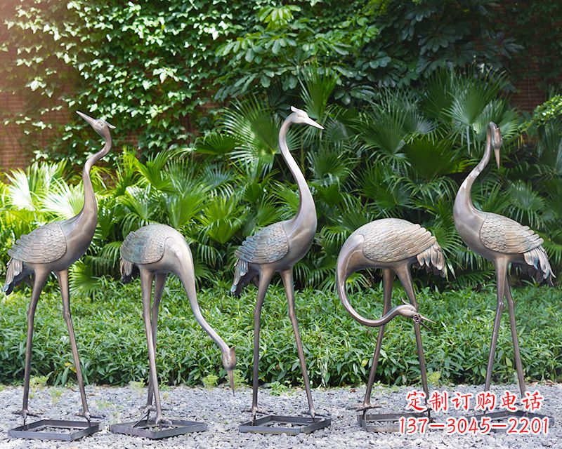 泸州写意仙鹤雕塑