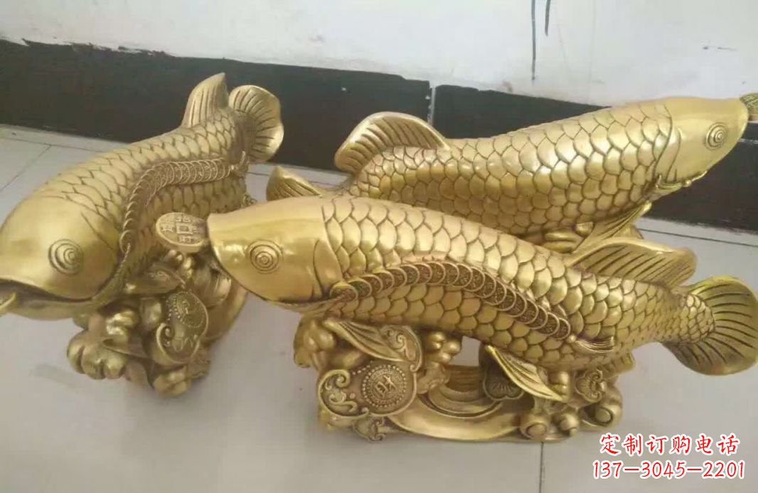 泸州招财金龙鱼雕塑