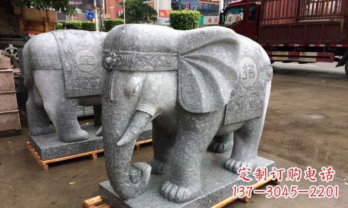 泸州招财进宝芝麻灰大象石雕 (3)