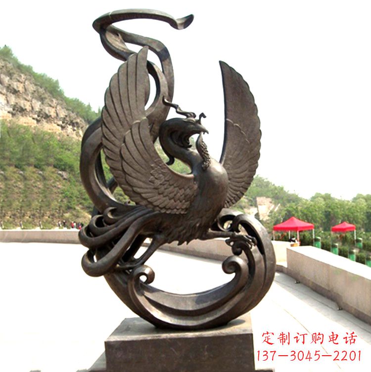 泸州中国古代神话中的创世神朱雀景观铜雕