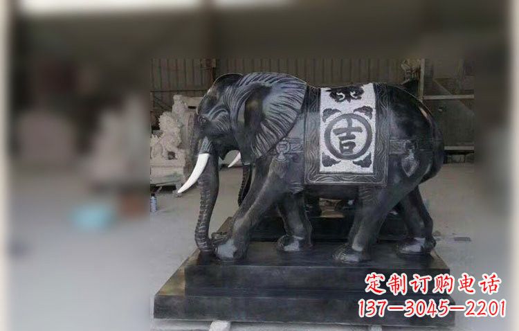 泸州中国黑石材大象雕塑